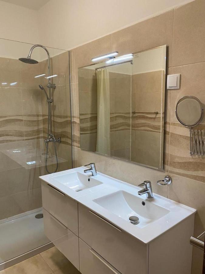 Cozy Apartment Near Oura Beach アルブフェイラ エクステリア 写真